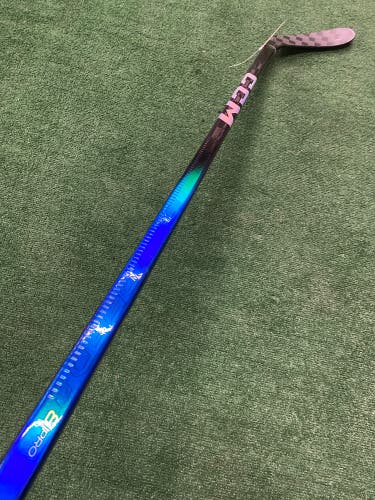 Senior CCM JetSpeed FT8 Pro Hockey Stick Right Handed P28 70 Flex Pro Stock (New)