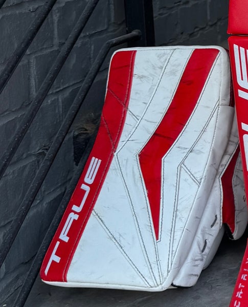 True Catalyst PX3 Goalie Blocker - Red/White