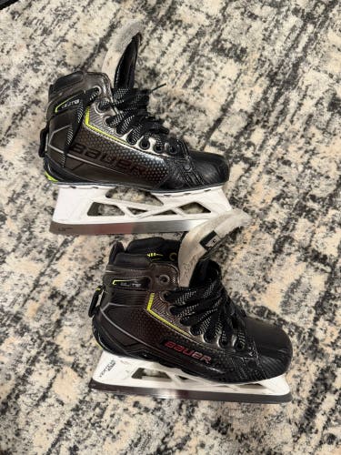 Junior Bauer Elite Hockey Goalie Skates, US Size 3 (Used)