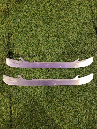 Bauer Fly-X Holders, Runners, & Replacement Steel Blades 263 mm (Used)