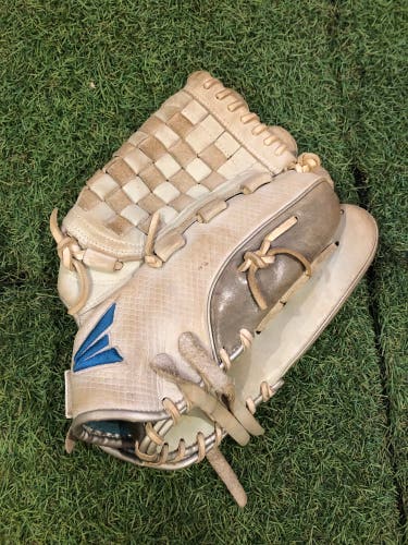 Easton Ghost NX RH Pitcher's Softball Glove 12.5" (Used)