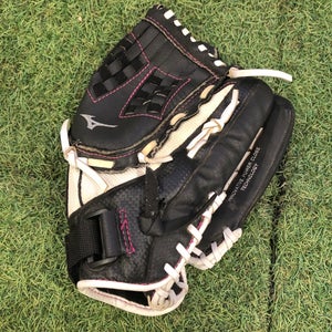 Mizuno Finch RH Pitcher's Softball Glove 11.5" (Used)