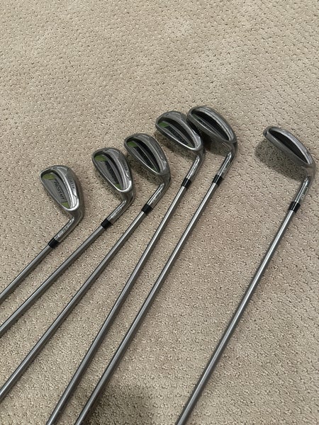 Women's Wilson Pro Staff Deep CG Right Handed Iron Set (Used)