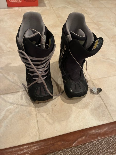 Size M 10.0 (W 11.0) Burton Freestyle SP Snowboard Boots (Used)