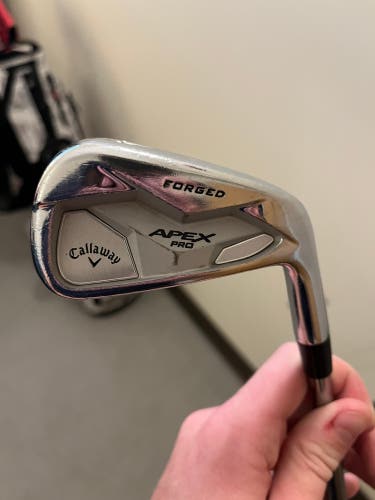 Callaway Apex Pro 19 Right Handed Iron Set Stiff Flex Graphite Shaft (Used)