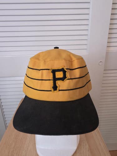 Vintage Pittsburgh Pirates Pillbox Hat M MLB