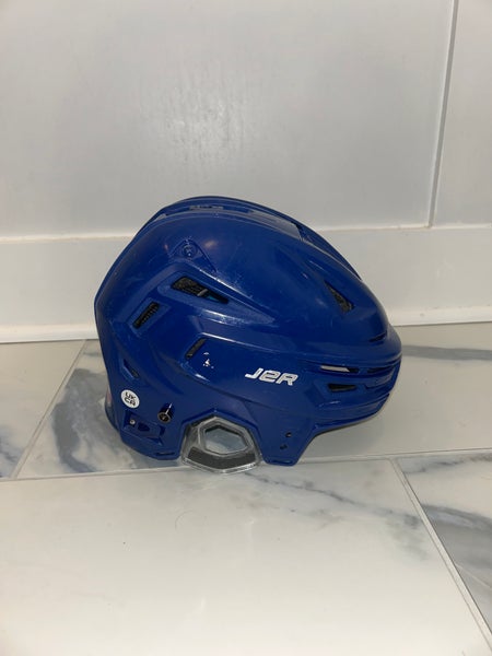 Medium royal blue Bauer Re-Akt 150 Helmet (Used)