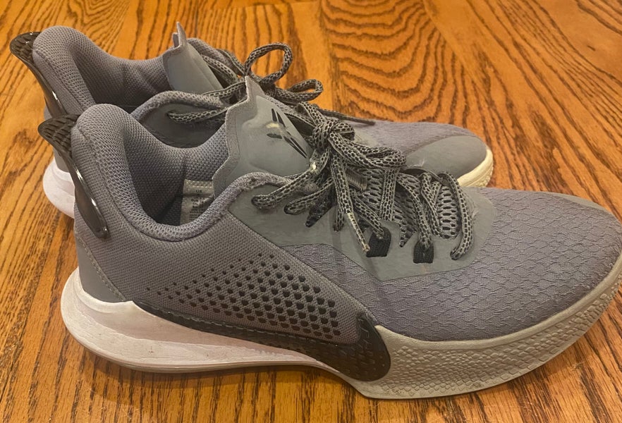 Nike Kobe Mamba Fury Cool Grey/White Mens US Size 6