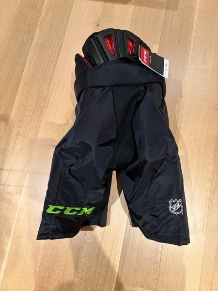 NEW Pro Stock CCM HP45 Pants Black Senior Medium Dallas Stars Blackout