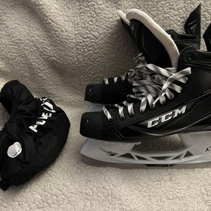 CCM Ribcor 76K Hockey Skates Regular Width 9.5 (Used)