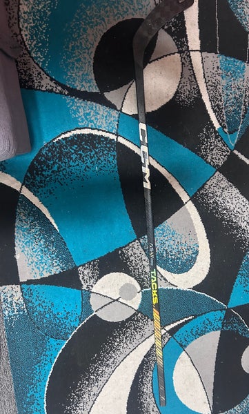 Senior CCM Super Tacks AS-V Pro Left Hand Hockey Stick P29 85 Flex (Used)