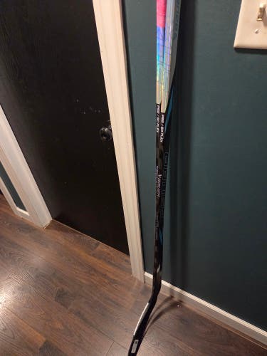 2 Pack Junior Bauer Nexus Tracer Right Handed Hockey Stick P92 50 Flex (Used)