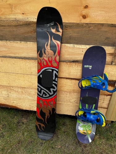 2 used Snowboards