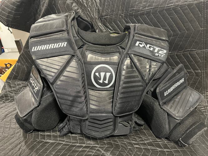Medium Warrior Ritual G2 Goalie Chest Protector (Used)