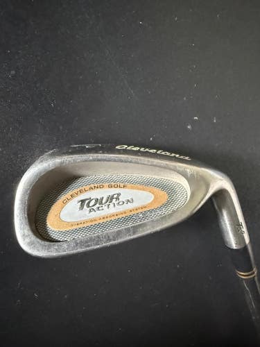 Cleveland Tour Action Mens Right Handed Pitch Wedge Golf Club