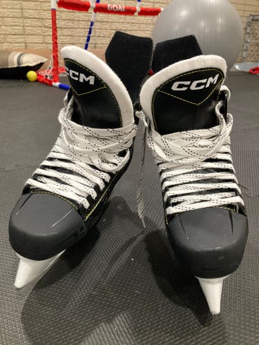 CCM AS-580 Hockey Skates 7 (Used)
