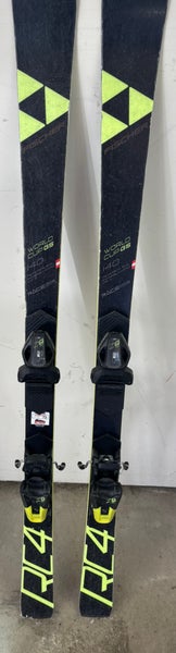 Unisex Fischer RC4 World Cup GS 140 cm Racing Skis With Bindings (Used)