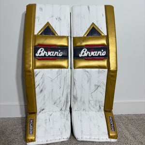 Adin hill golden knights 35" Brian's Iconik Pro Goalie Leg Pads Pro Stock (Used)