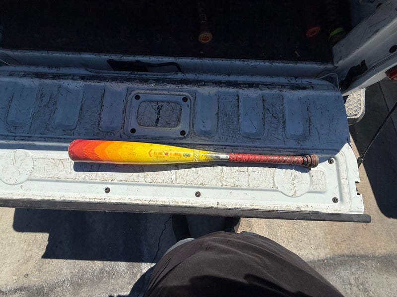 2024 Easton Hype Fire Composite USSSA Certified Bat (-8) 21 oz 29" (Used)