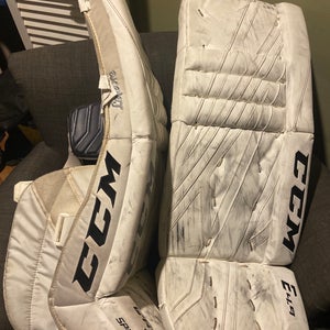 31" 2020 CCM Extreme Flex E4.9 Goalie Leg Pads (Used)