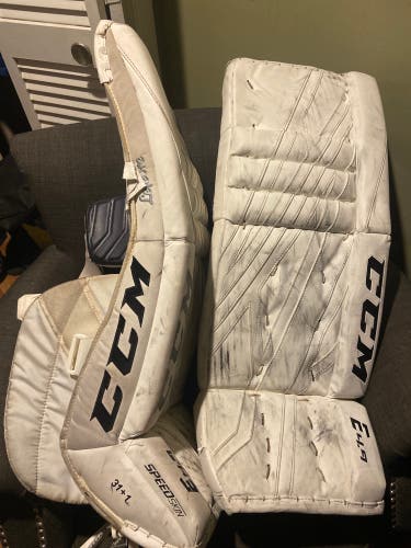 31" 2020 CCM Extreme Flex E4.9 Goalie Leg Pads (Used)