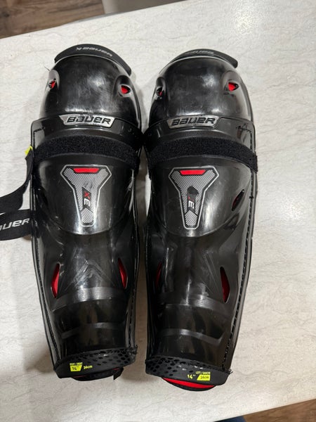 Intermediate Bauer Vapor 3X 14" Shin Pads (Used)
