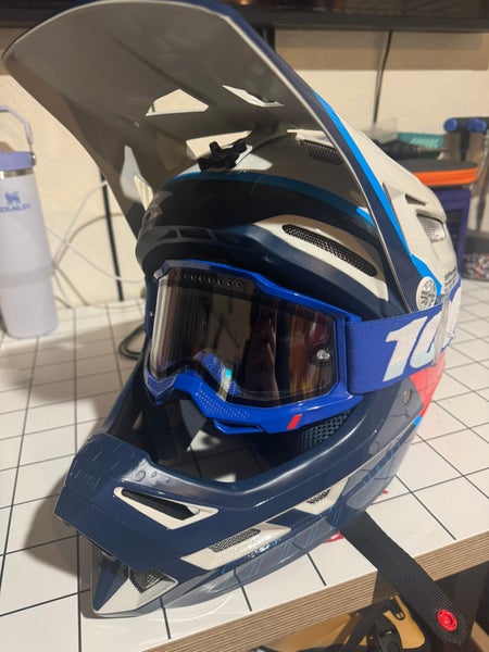 100% Aircraft DH MTB helmet with 100% accuri goggles