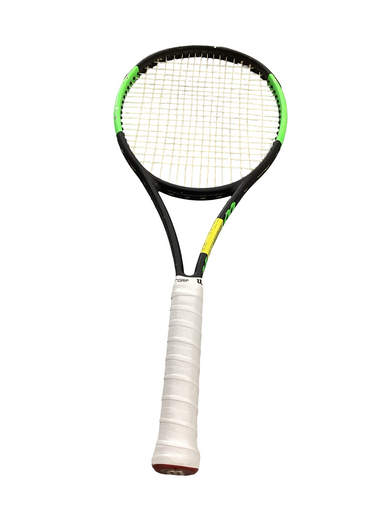 Used Wilson BLADE 98 16X19 V6.0 Adult Tennis Racquet Black 4 3/8" 11613-S000169121