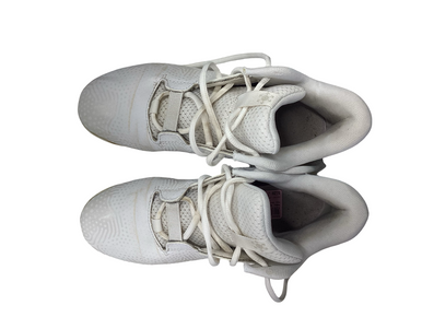 Used New Balance LAX Cleats Boys White Junior 05 11613-S000171884