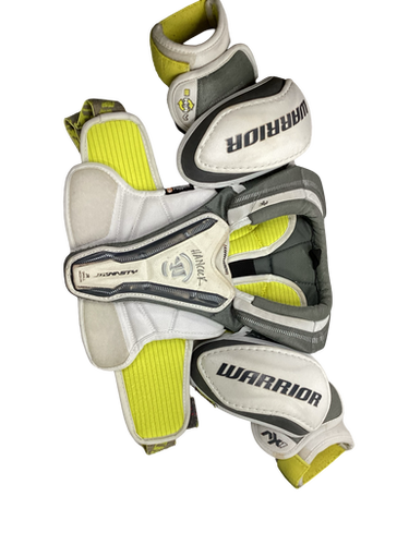 Used Warrior DYNASTY Youth Shoulder Pads LG 11613-S000159371