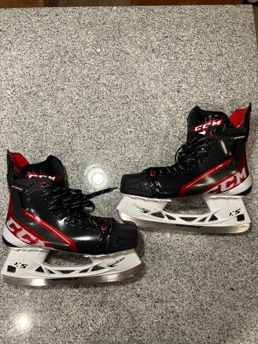 CCM JetSpeed XTRA PLUS Hockey Skates 11 (Used)