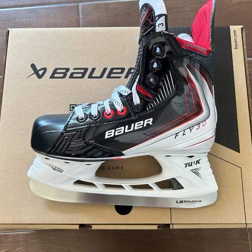 2025 Bauer Fly 30 Hockey Skates Size 3D (New)
