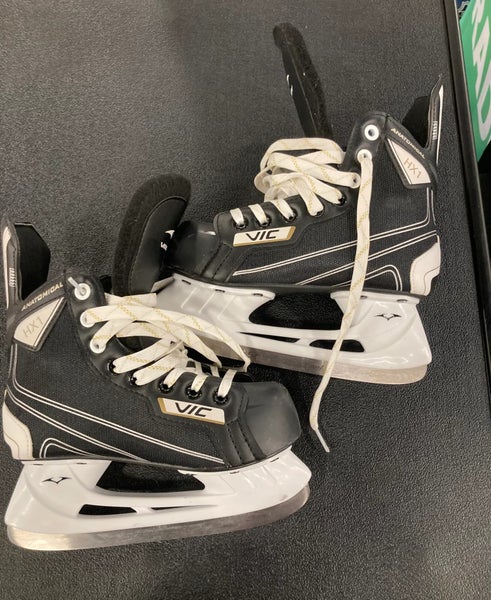 Junior Vic HX1 Hockey Skates | Size 2