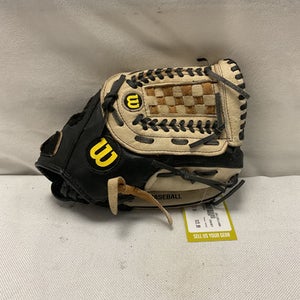 Used Wilson A2452 BB/SB Glove RH Throw White 11 1/2" 11490-S000267337