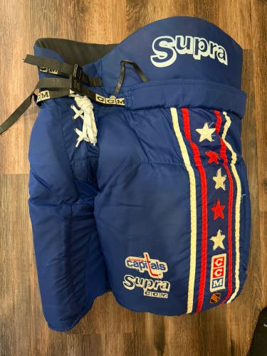 Senior Large CCM Supra HP610 Authentic Washington Capitals Hockey Pants Pro Stock (Used)
