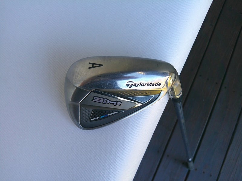 TaylorMade SIM2 MAX Approach Wedge w/ KBS MAX 85g Regular Flex Shaft