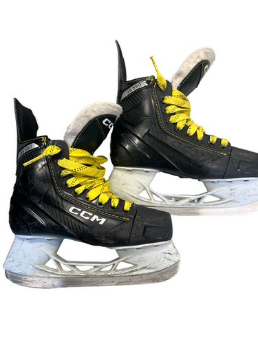 Used CCM AS550 Junior Hockey Skate Junior 03 11682-S000123999