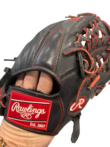 Used Rawlings R9 11 1/2IN BB/SB Glove RH Throw Black 11 1/2" 11682-S000123986