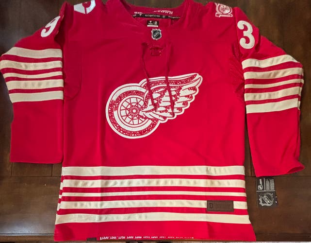 Detroit Red Wings Alex Debrincat #93 100 Year Centennial Jersey Adult Large (52)