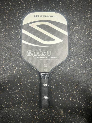 Used Selkirk EPIC VANGUARD Pickleball Racquet None 11337-S000475467
