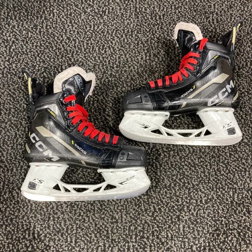 Used Intermediate CCM Tacks AS580 Hockey Skates | Size 6
