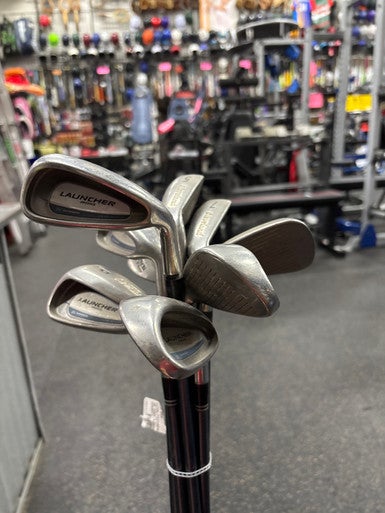 Used Cleveland LAUNCHER Womens Iron Set RH 4I-SW 11337-S000474955