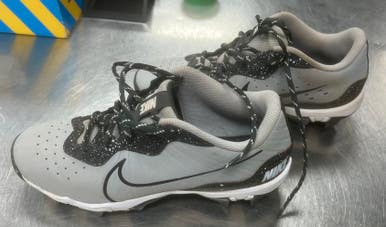 Used Nike FASTFLEX BB/SB Cleats Grey Senior 7 11497-S000153971