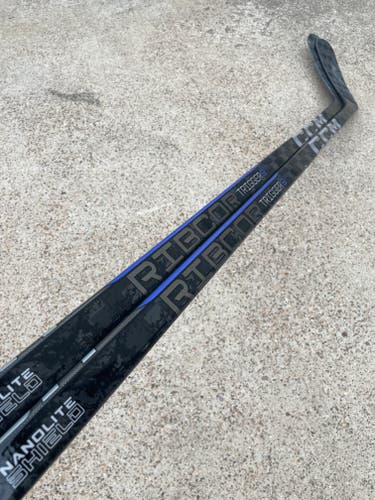 2 Pack CCM Trigger 9 Pro Stock Hockey Stick Grip 80 Flex P90M Left 5986