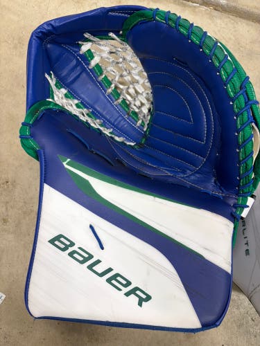 2023 Bauer Vapor Hyperlite 2 Regular (Used)