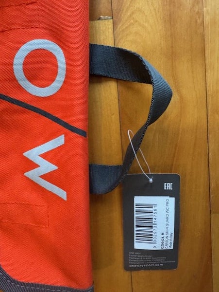 ONE/WAY Carbon Shin Guards WC Pro - Medium (Used)