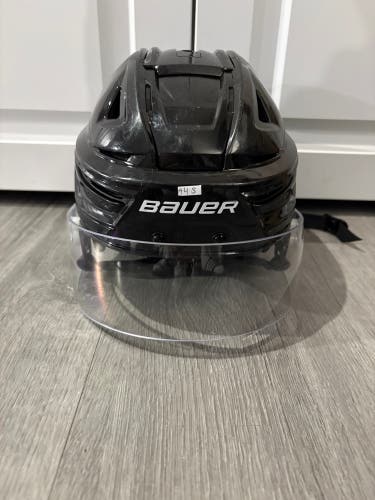 Small Bauer Re-Akt 150 Black Pro Stock Helmet (Used)