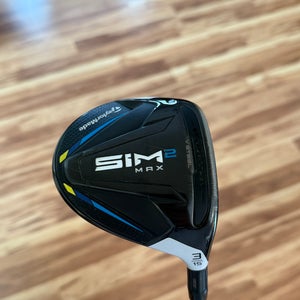 Men's TaylorMade SIM2 MAX Right Handed Fairway Wood Stiff Flex 3 Wood (Used)