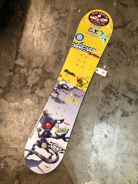 Kid's 121cm Flow Micron Snowboard | Without Bindings (Used)