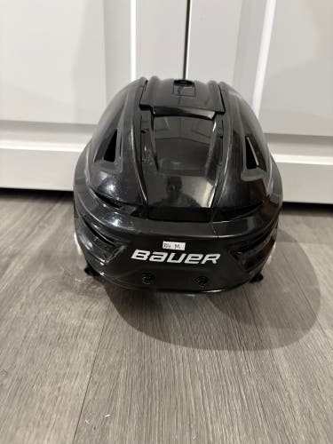 Used Medium Pro Stock Bauer Re-Akt 150 VN Helmet